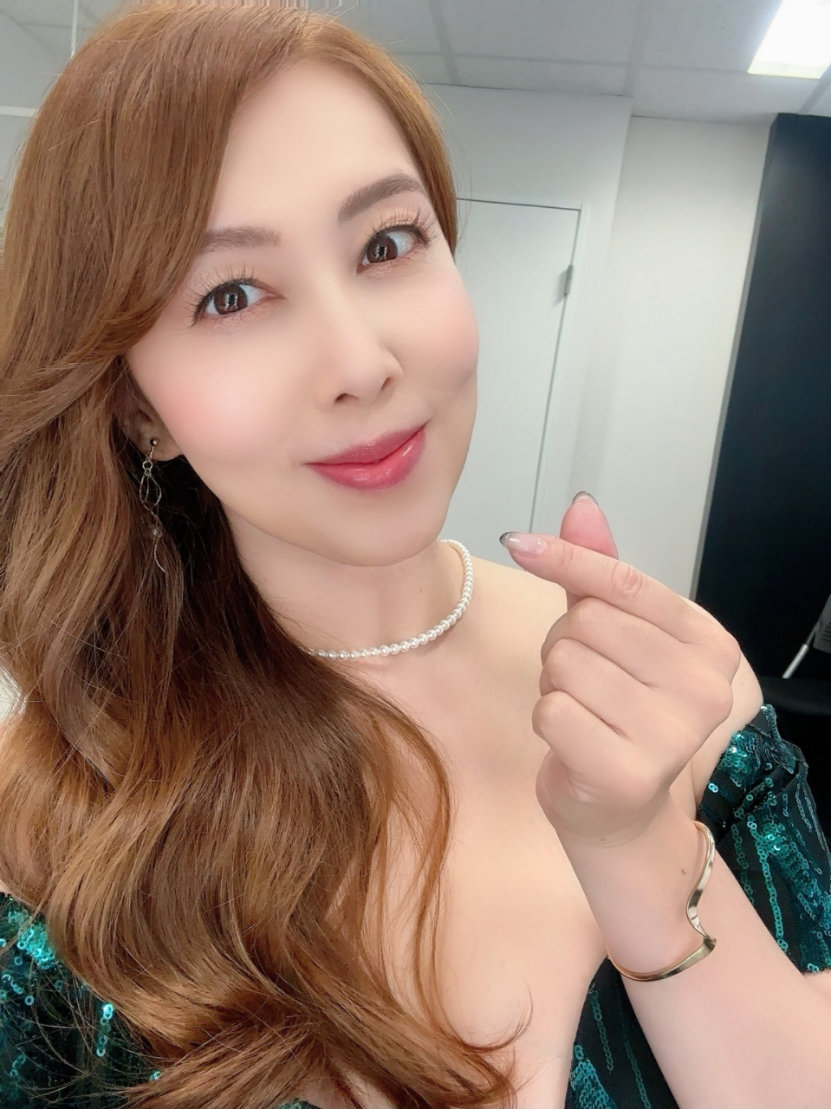 风间由美女上司的职场故事-第2张图片