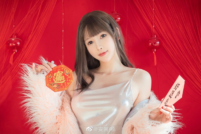 雯粥粥的奇妙世界