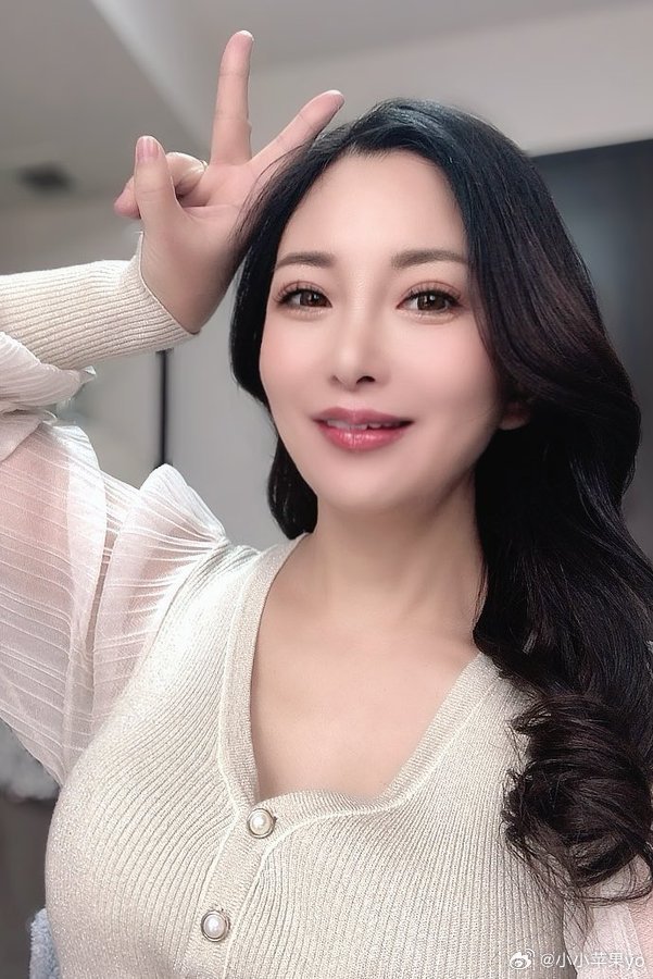 田杏梨田杏梨，一位独特的文化使者