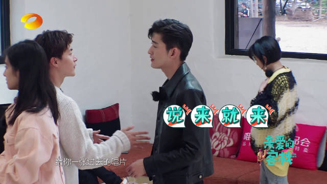 亲爱的你张张腿,叫我的小鸟喝喝水这首歌曲吗亲爱的你，探索身体语言的奥秘