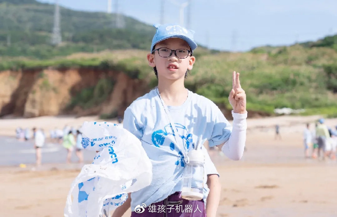校霸的独特体验，坐在学霸的棒棒上写作业-第2张图片