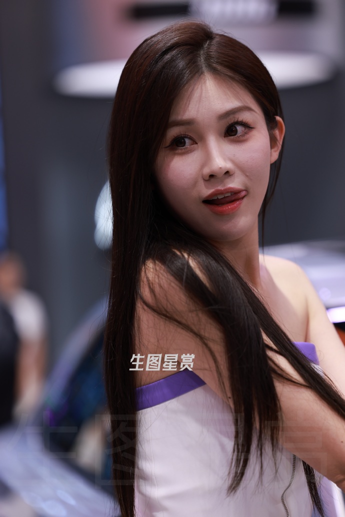 网红刘婷，在线观看的魅力与影响