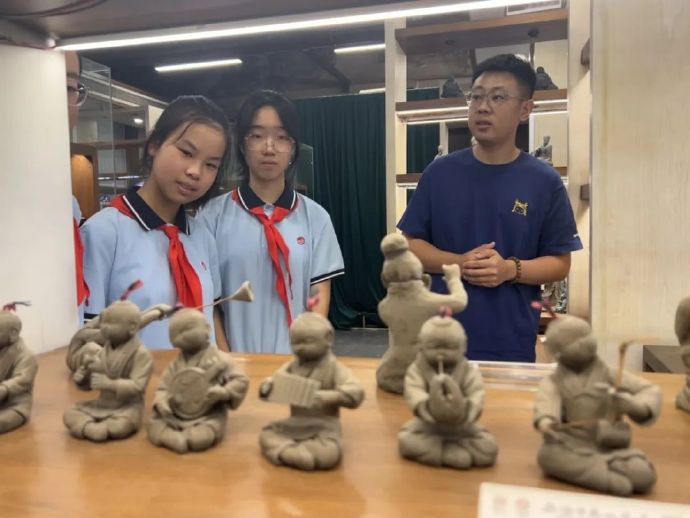 布局PO校园文布局PO校园文化的深度探索