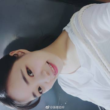张雅茹张雅茹，一位才华横溢的艺术家