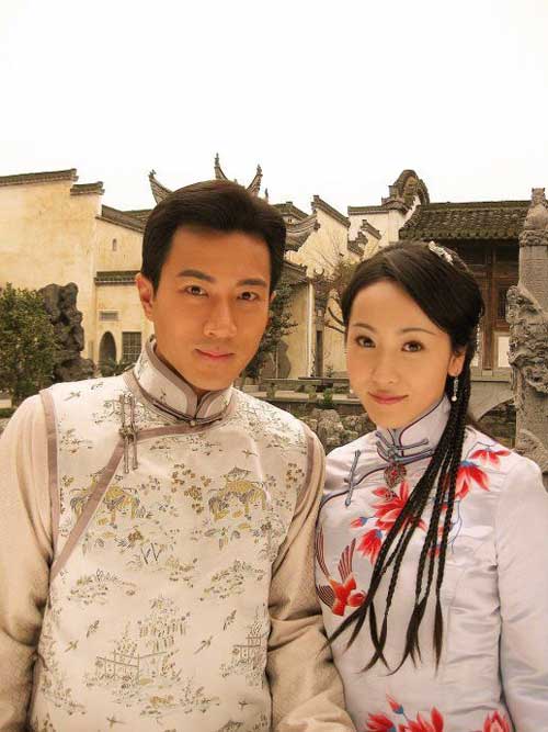 揭秘杨幂刘恺威同居生活，床照事件背后的故事
