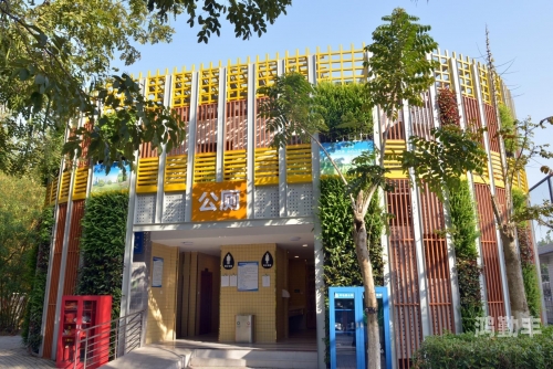 学校成绩与公共坐便器，如何看待教育环境与公共设施的关联-第1张图片