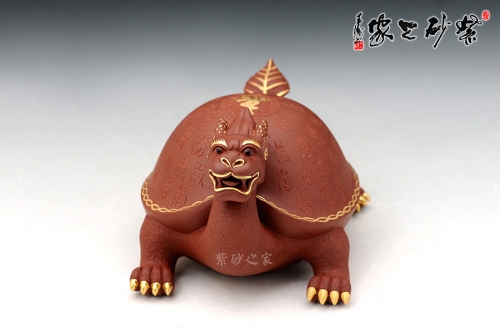 皮甲龙龟皮甲龙龟，神秘生物的探索与解读