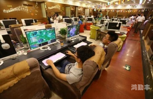 网吧内惊现惨案网吧不雅照现象的反思与探讨-第1张图片
