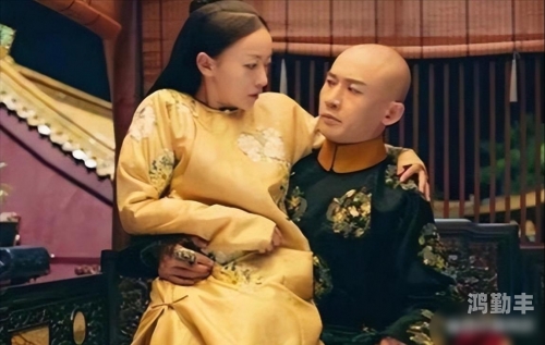 尔康花园大战令妃与普通版对比尔康花园中的秘密大战，令妃的挑战-第1张图片