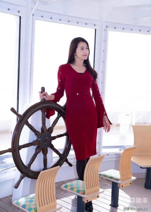 女女百合网站AV女女百合网站AV的探索与理解-第1张图片
