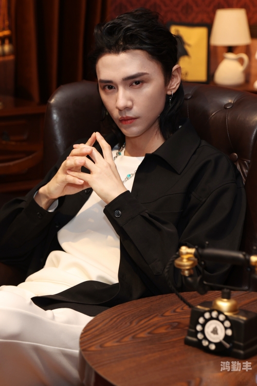男巫by来自远方神秘的男巫，古老传统与现代世界的交织-第2张图片