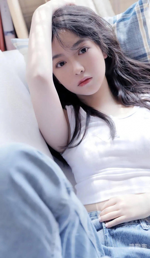 MM131——关于美女裸身图片的探讨