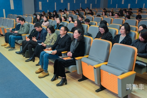 班主任哭了怎么办班主任的泪与教诲，深度教育下的情感边界-第1张图片