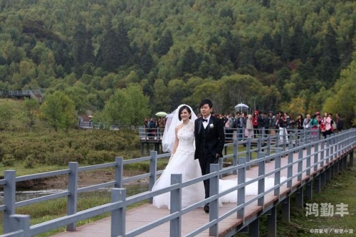 佟丽娅天上人间天涯是真的么佟丽娅与天上人间天涯的传说，真相究竟如何？-第1张图片