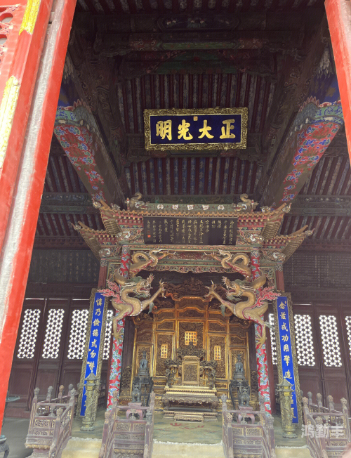 梦回大清，穿越时空的皇家之旅-第2张图片