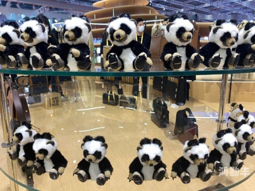 探索中国精品99国精产品一二二线市场