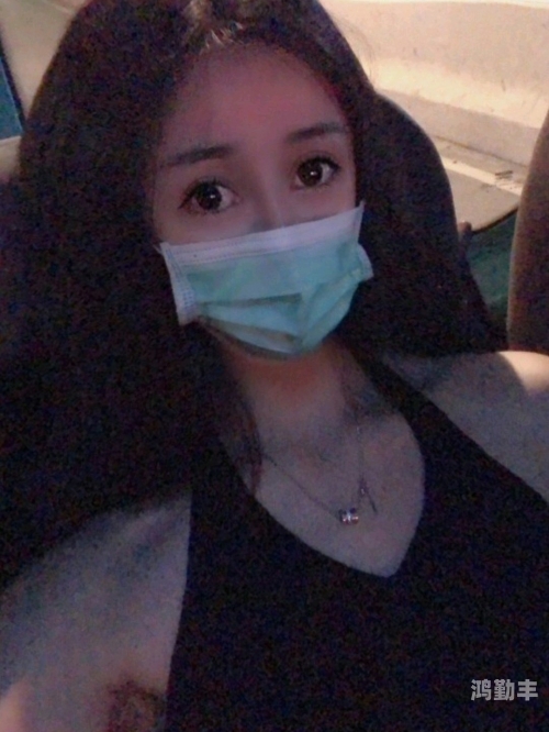 公车上的私密狂欢-第2张图片