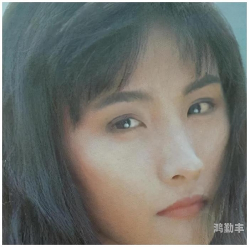 征服同学人妇系列陈露露3征服同学人妇系列——陈露露的成长与蜕变-第2张图片