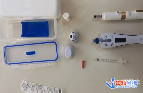 注射器与菊花，一种特殊的水疗体验？-第2张图片