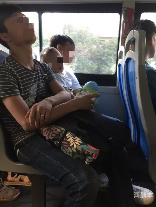 公交车内车座疯狂做的视频公交车内车座疯狂行为视频的背后真相