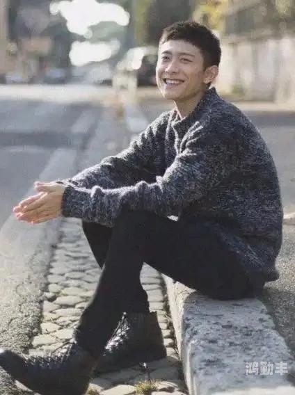 张一山抢救6天哭张一山抢救六日终告无效，生命的脆弱与遗憾-第1张图片