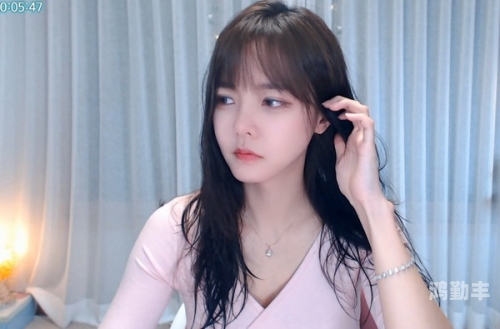 麻豆天美精东蜜传媒颜值排行麻豆天美精东蜜传媒——探索现代传媒的魅力与影响-第2张图片