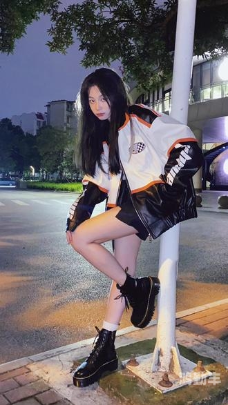宝贝腿抬起来HH兄妹宝贝腿抬起来的秘密与魅力-第1张图片