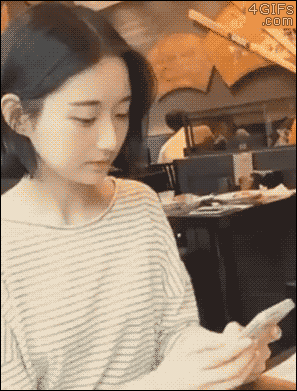 低头看我是怎么C哭你动态探索情感深处的互动——我的温柔与你的泪-第2张图片
