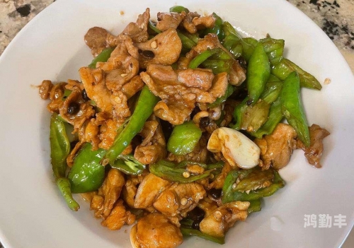 温暖阳台上的叶非墨与他的肉段美食