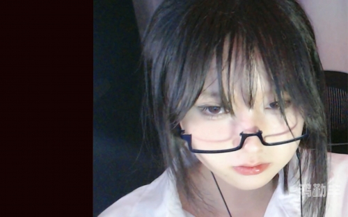 秃崽的坚韧与善良——证明秃崽不是坏女人的1V4故事-第2张图片