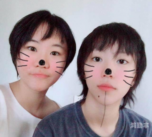 王菲抚养窦靖童窦靖童出柜，勇敢的自我认同与家庭的支持