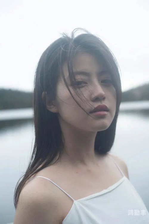 松岛枫写真书松岛枫写真，捕捉自然之美-第2张图片
