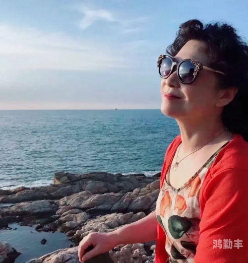 哈尔滨老阿姨，岁月流转中的温暖与坚韧