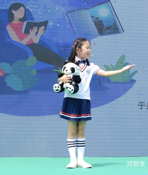 小乌酱女警双丝脚足的魅力在线欣赏