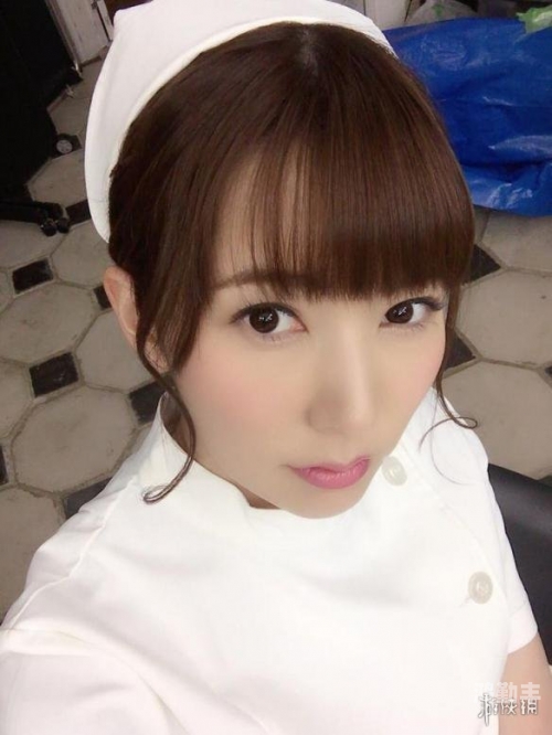 波多野结衣 裸体波多野结衣的裸体之美