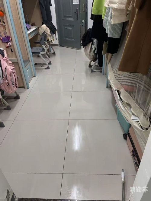中国大学生宿舍的独特体验-第3张图片