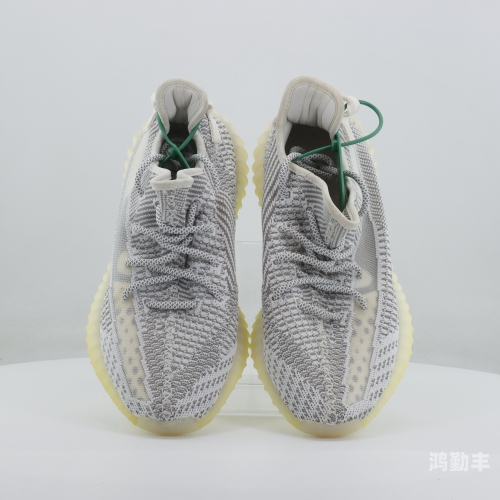 yeezy350亚洲Yeezy 350，亚洲潮流的独特魅力-第2张图片