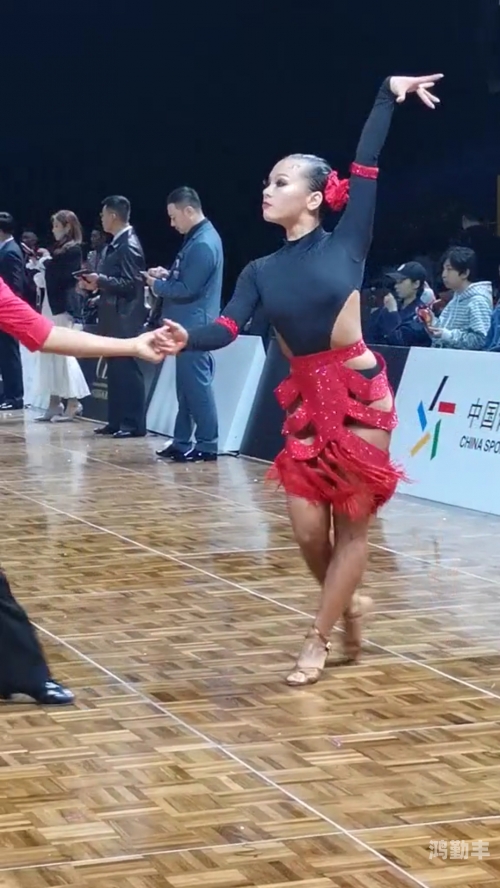 拉丁舞场上的默契配合——女生如何帮助男生处理反应-第2张图片