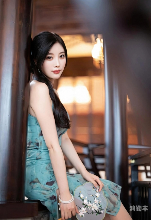 极品撕开美女衣服吗极品撕开美女衣服的背后