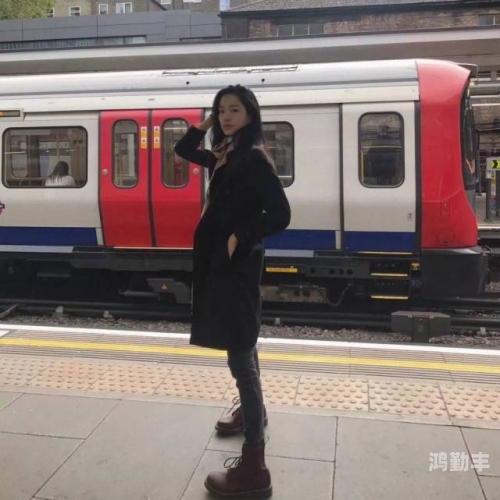 做广告的女人停不下来广告之瘾，做广告的女人的停不下来