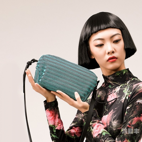 亚洲一卡2卡三卡4卡2021国色天探索亚洲地区不同类型卡的应用与价值