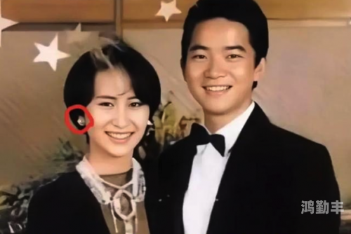琉璃苣女孩，一段唯美动人的爱情故事-第2张图片
