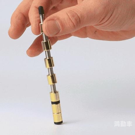 如何一根笔把自己玩哭如何用一根笔玩出眼泪？-第2张图片